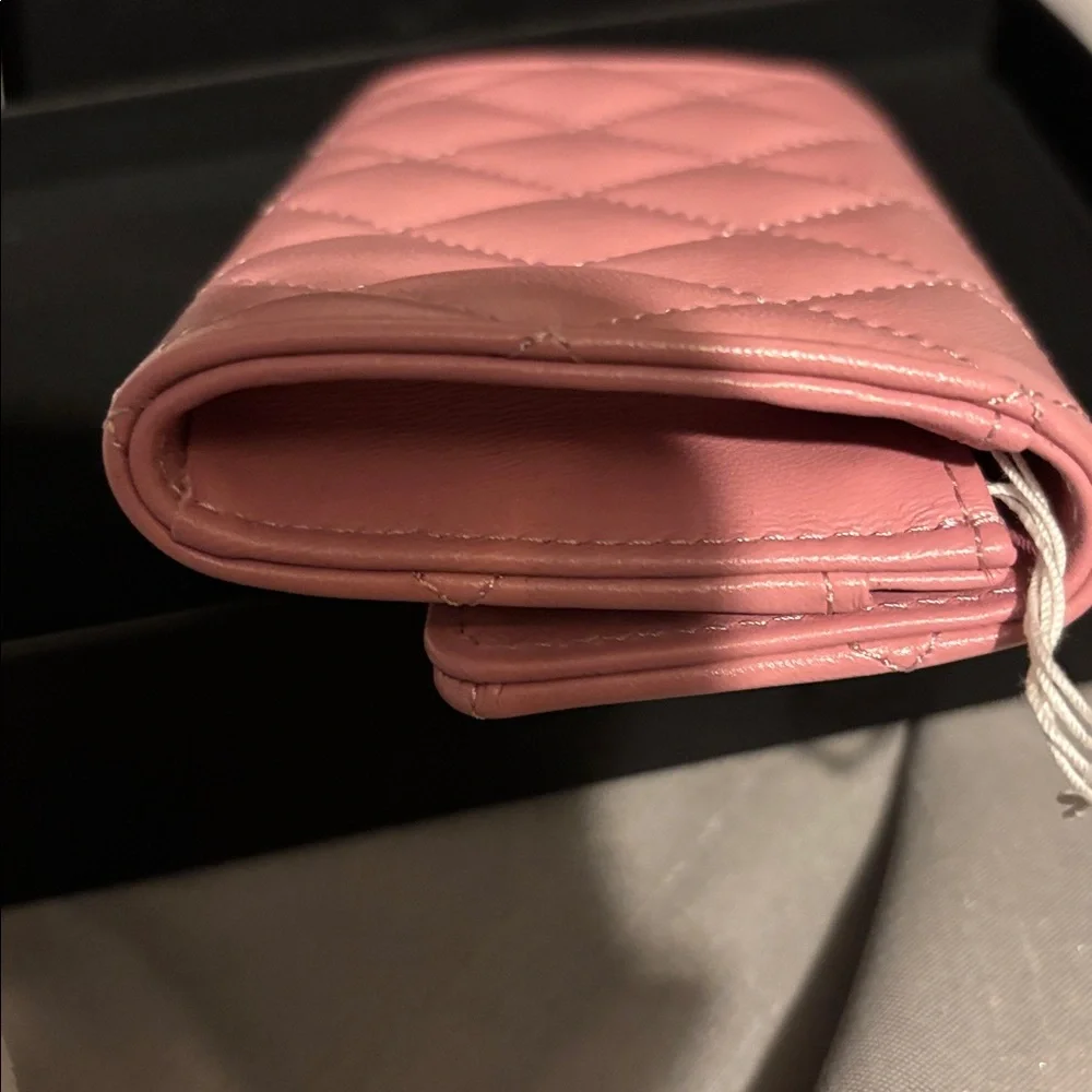 Chanel C Star card holder NWT - Picture 7 of 12